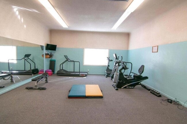 Building Photo - 3362 Cynthia Ln