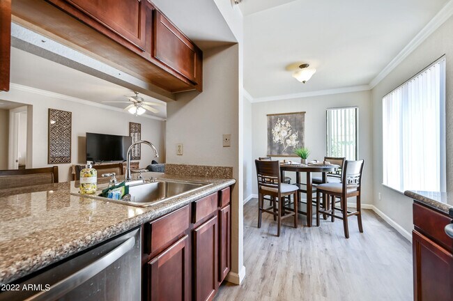 Building Photo - 3600 N Hayden Rd