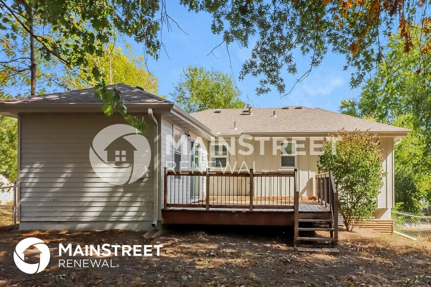 Building Photo - 13206 15 St