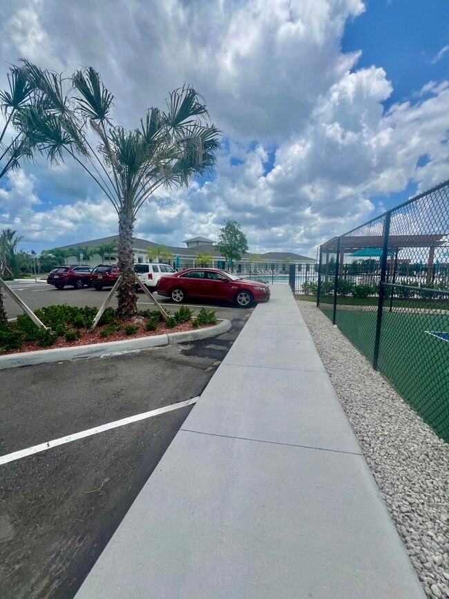 Building Photo - 6694 Topaz Dr