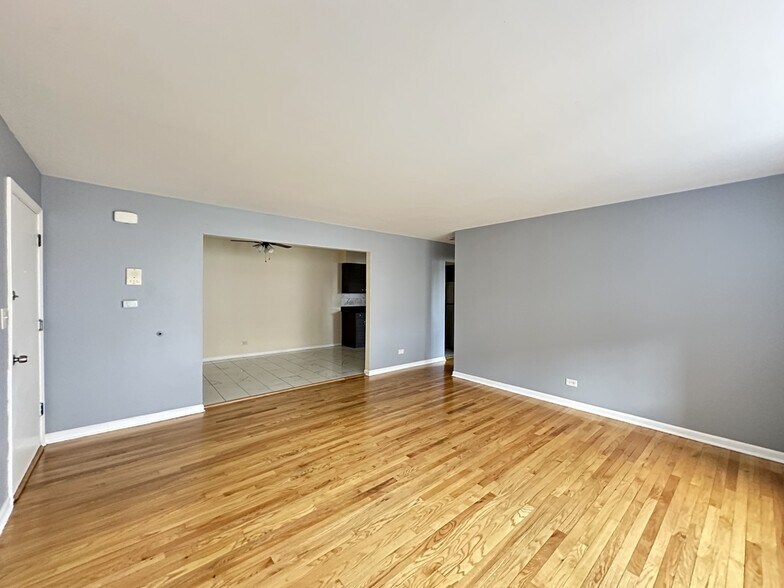 Building Photo - 622 Lincoln Ave