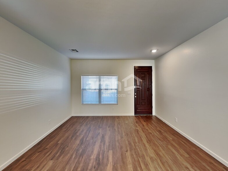Building Photo - 3609 E Desert Moon Trail