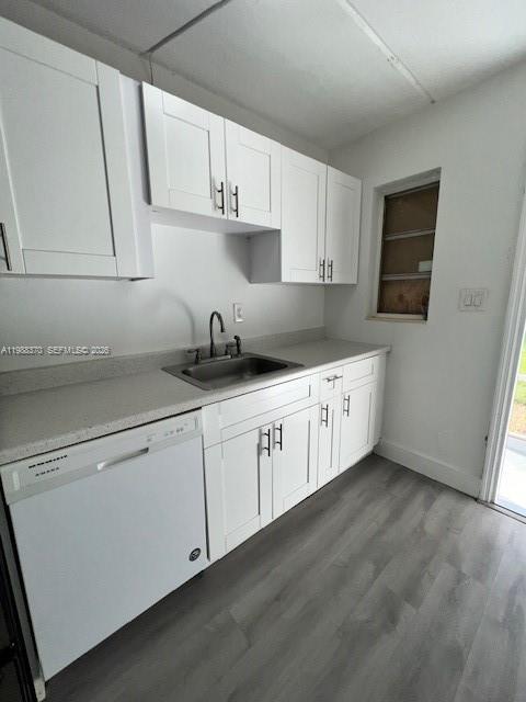 Building Photo - 1220 NW 3rd Ct