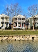 Building Photo - 5044 Arpent St