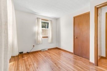 Building Photo - 27 Westboro Rd