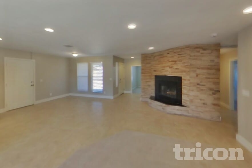 Building Photo - 3018 S Standage