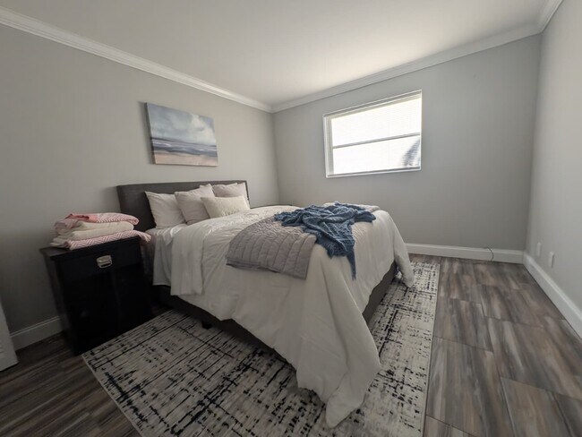 Building Photo - 2619 Old Donald Ross Rd