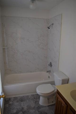 Building Photo - 4605 Horizon Dr