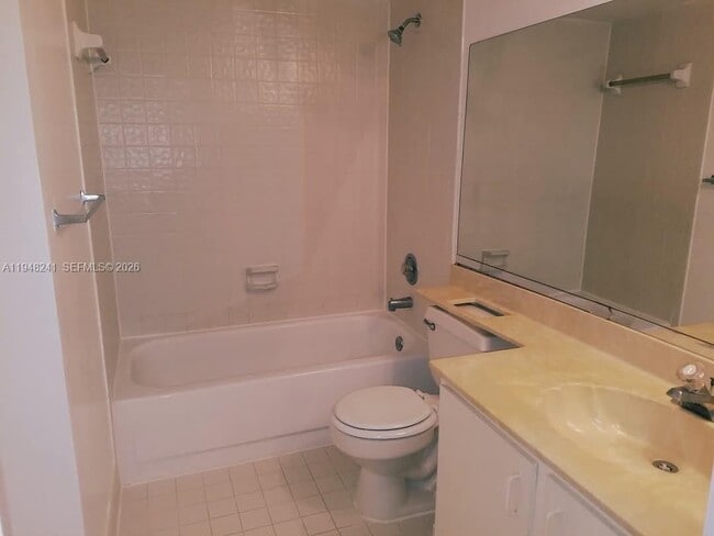 Building Photo - 9701 Westview Dr