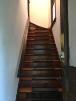 Building Photo - 56 Canner St