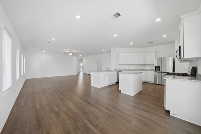 Building Photo - 14226 Overbrook Willow Wy