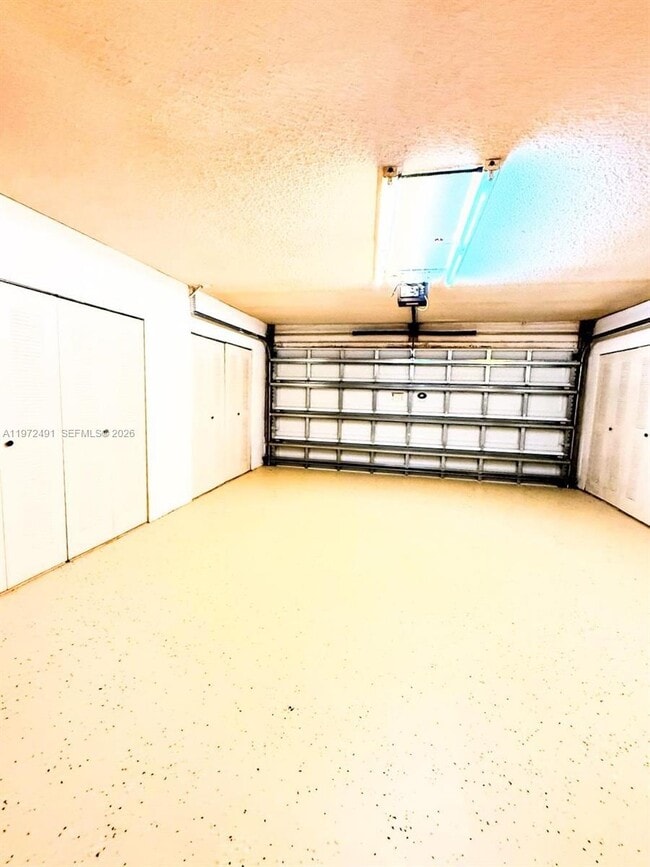 Building Photo - 766 NW 24th Ave