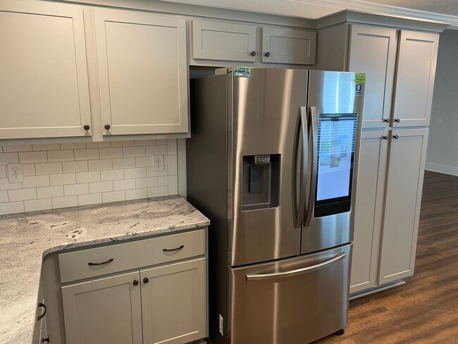 Building Photo - 3632 Kearsley St