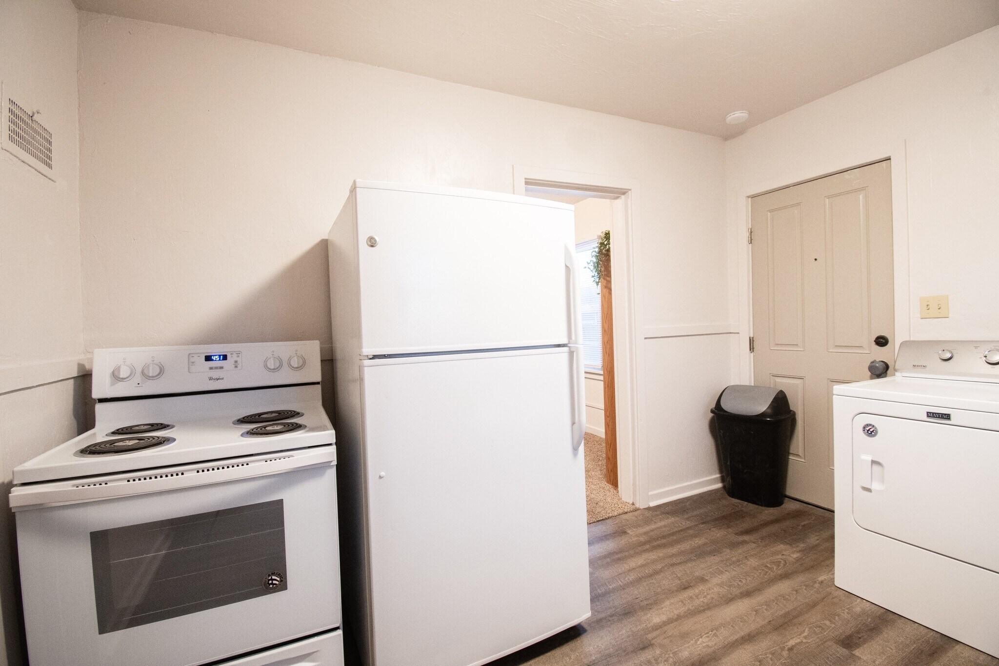 Kitchen - 103 Harrison St