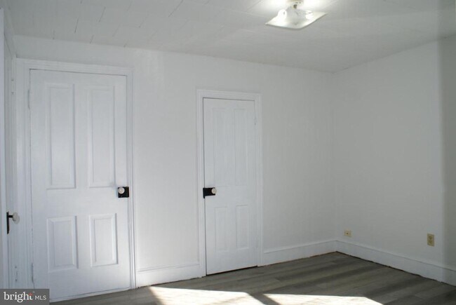 Building Photo - 2419 Apple Way