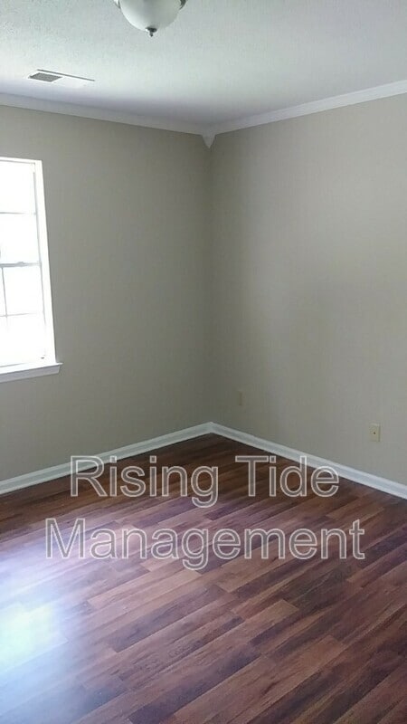 Building Photo - 1048 25th Ave