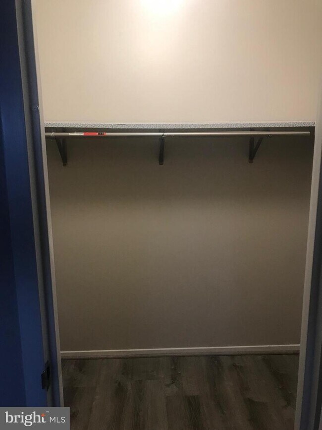 Building Photo - 2817 Jermantown Rd