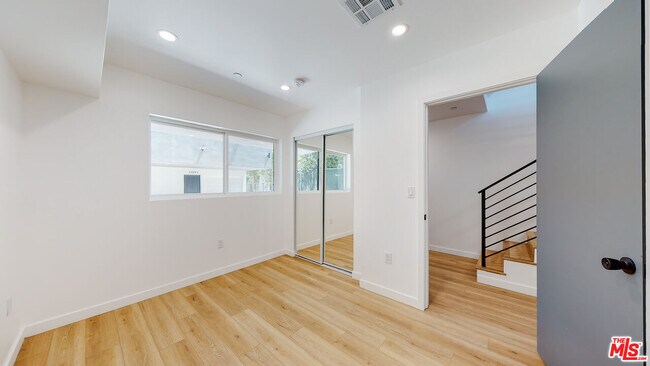 Building Photo - 2331 Hauser Blvd