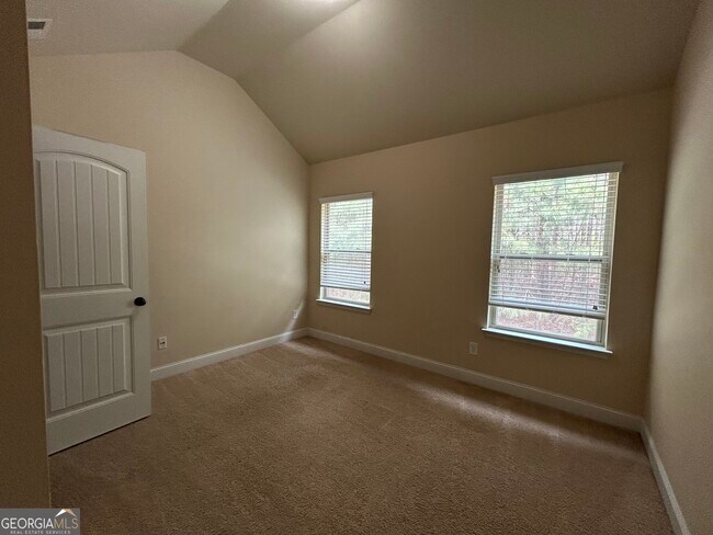 Building Photo - 2942 Dobbs Ct