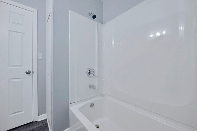 Building Photo - 2137 Toni St