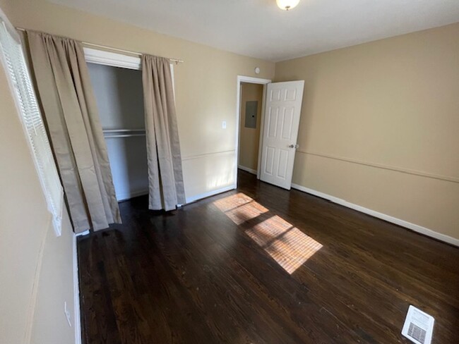 Building Photo - Home for rent in Midfield **ACCEPTS SECTIO...