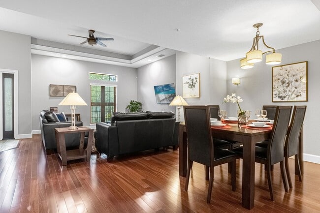 Building Photo - Luxury Resort Townhome Now for Lease