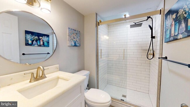 Building Photo - 4707 Holborn Ave