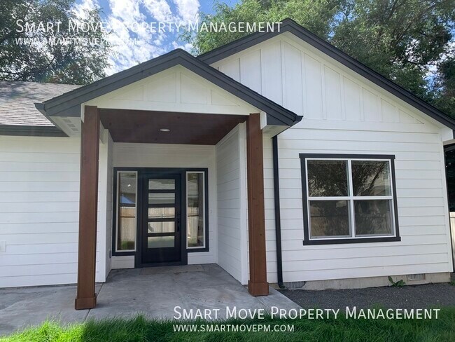 Primary Photo - 955 W Boise Ave
