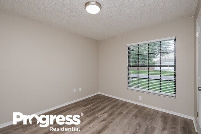 Building Photo - 1411 Star Jasmine Ln
