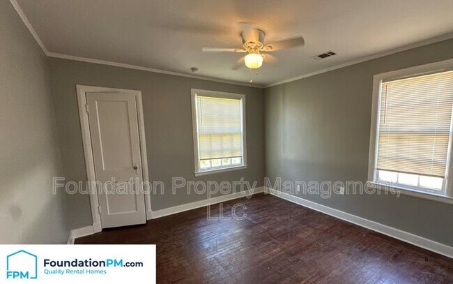 Building Photo - 778 N Merton St