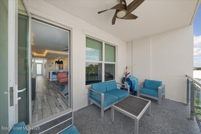 Building Photo - 202 Ivory Coral Ln