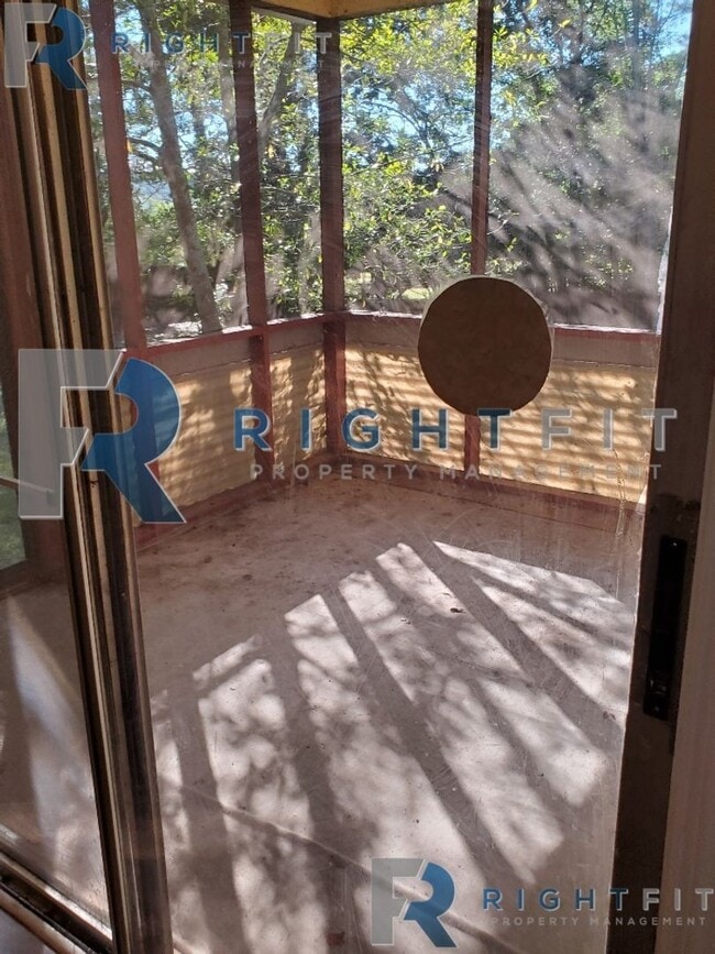 Building Photo - Welcome Home!