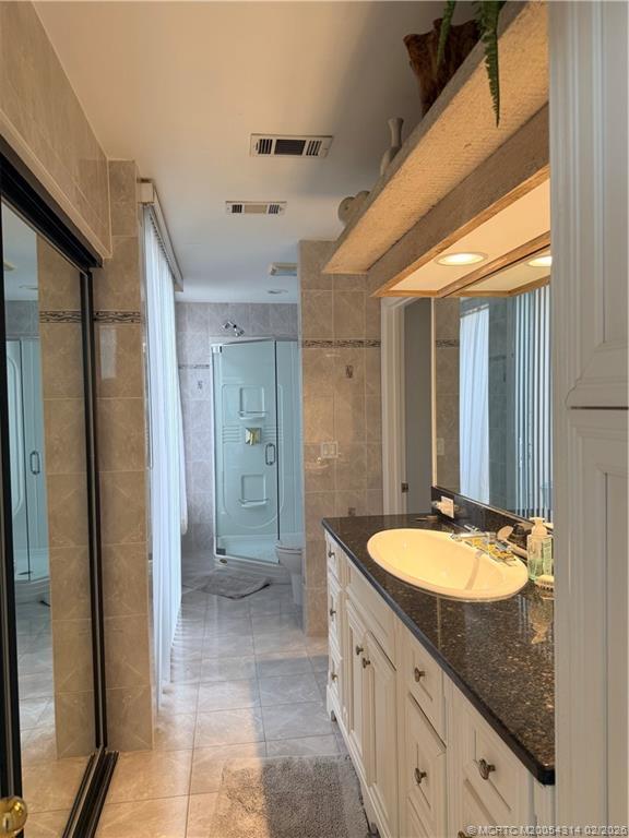 Building Photo - 3304 SE Morningside Blvd