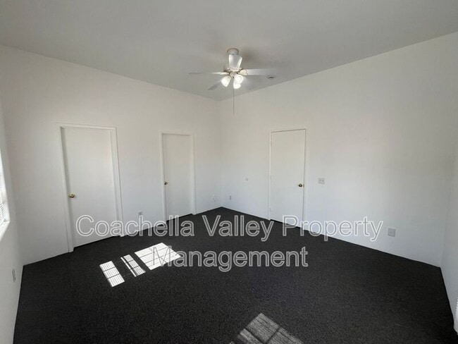 Building Photo - 53750 Avenida Alvarado