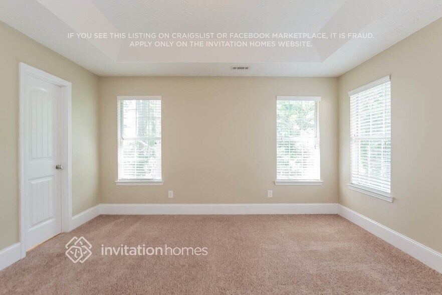 Building Photo - 15 Candlewood Ct