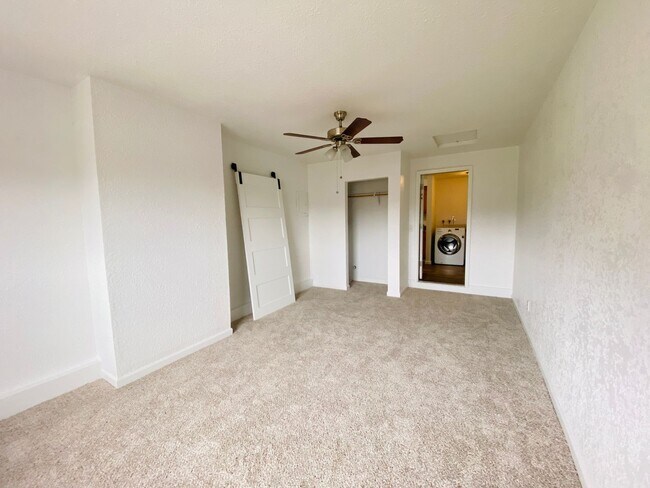 Building Photo - Wilson Duplex
