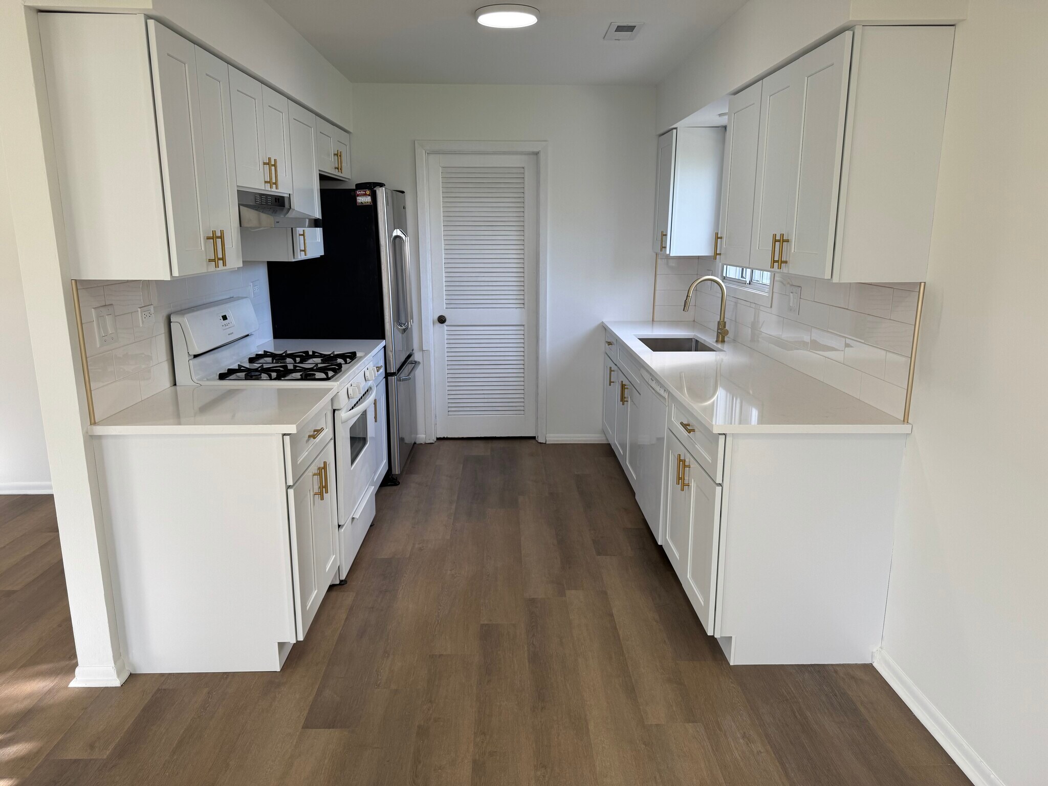 Building Photo - 7917 Knottingham Cir