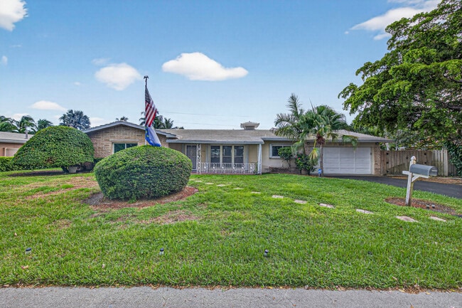 Building Photo - 2750 SE 3rd St