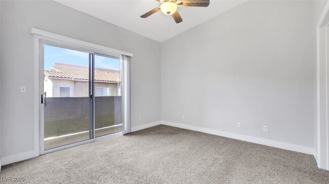 Building Photo - 74 Blue Beak Way