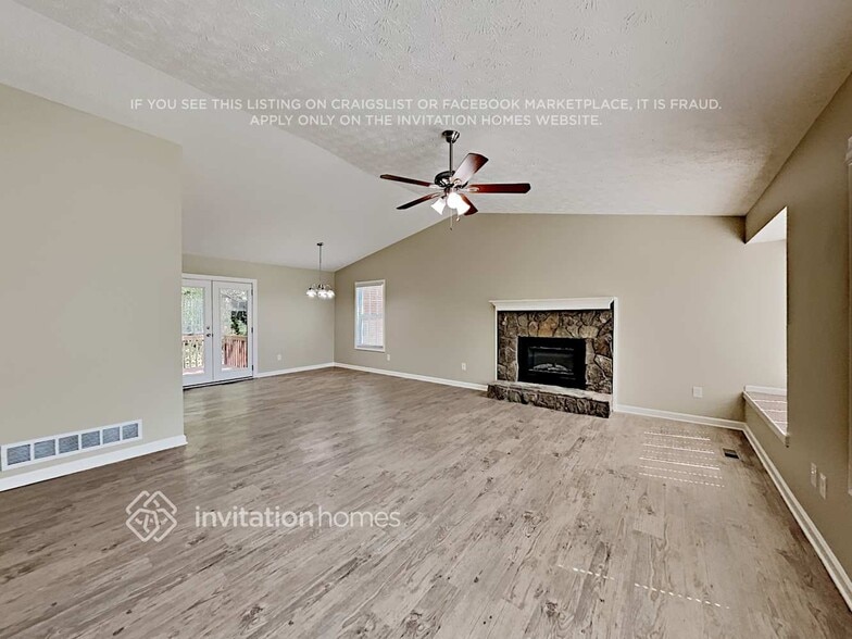 Building Photo - 6603 Mitchell Ln SW