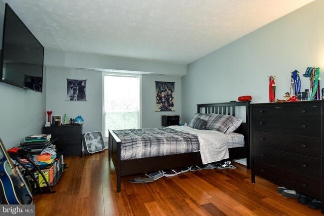 Building Photo - 12040 Cardamom Dr