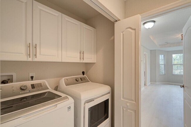 Building Photo - 5919 Monterra Club Dr