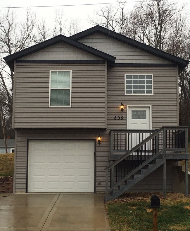 Building Photo - 805 Black Jack Rd