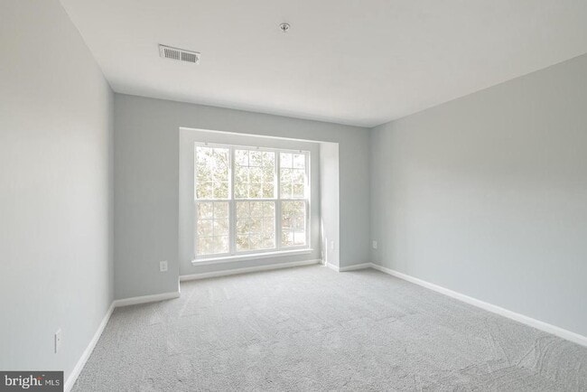 Building Photo - 111 Whiskey Creek Cir