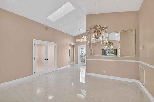 Building Photo - 7891 Sailing Shores Terrace