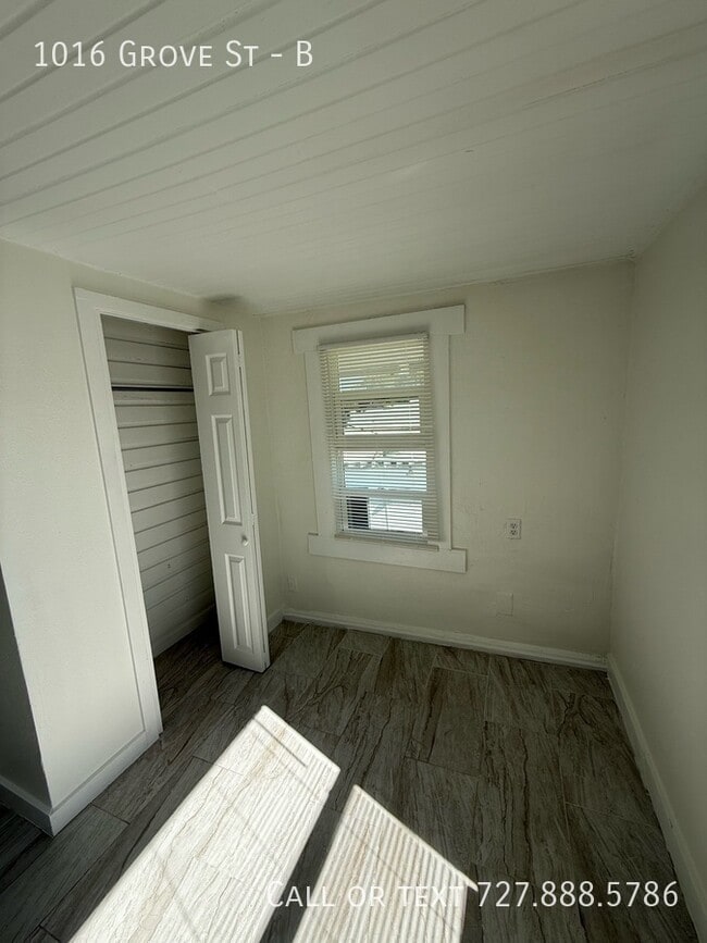 Building Photo - 1016 Grove St