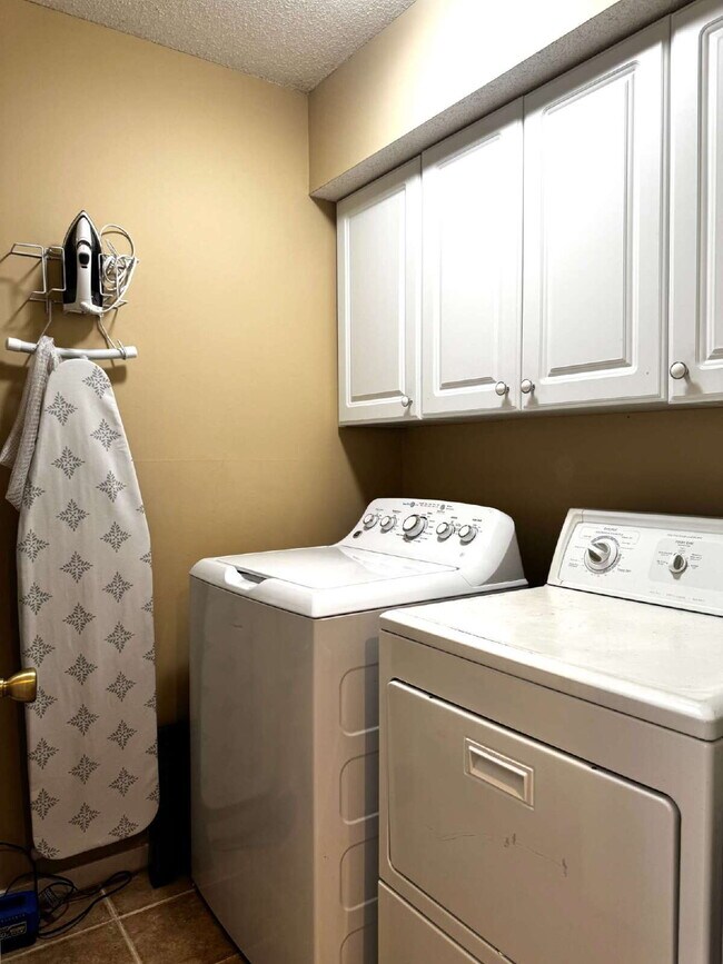Building Photo - Furnished Moss Creek Golf Cottage