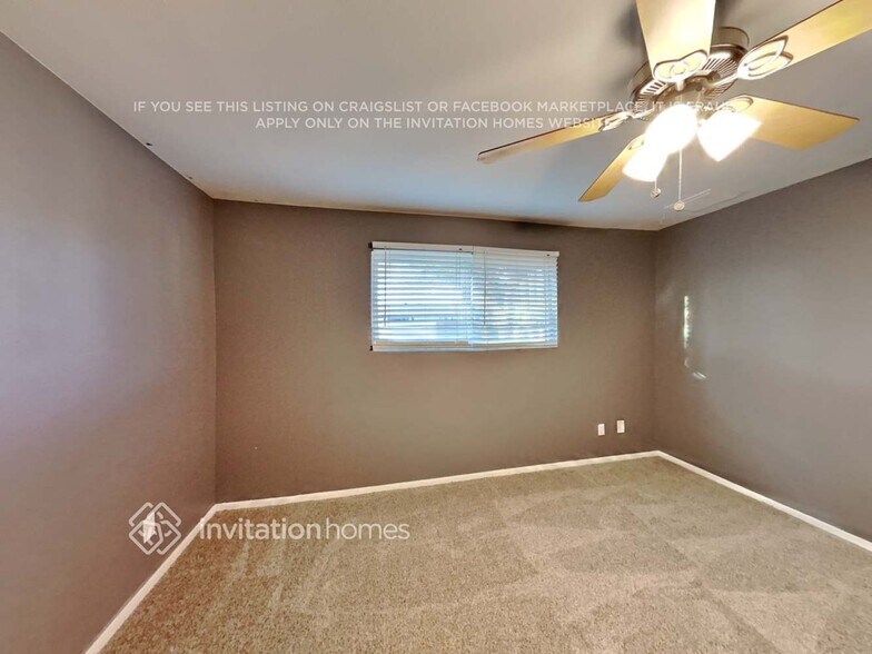 Building Photo - 1823 E Watson Dr