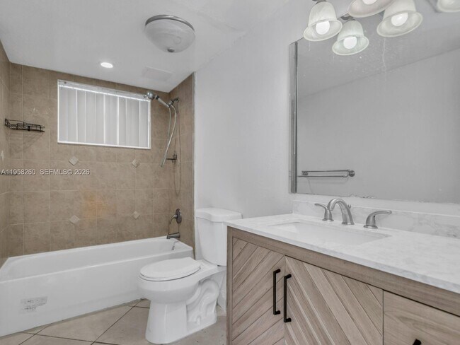 Building Photo - 8601 SW 94th St