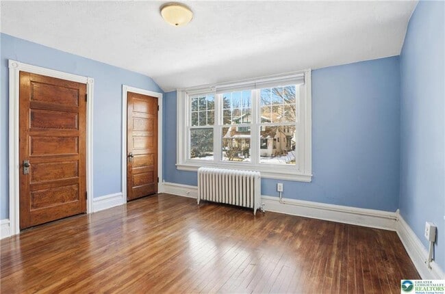 Building Photo - 1050 Delaware Ave